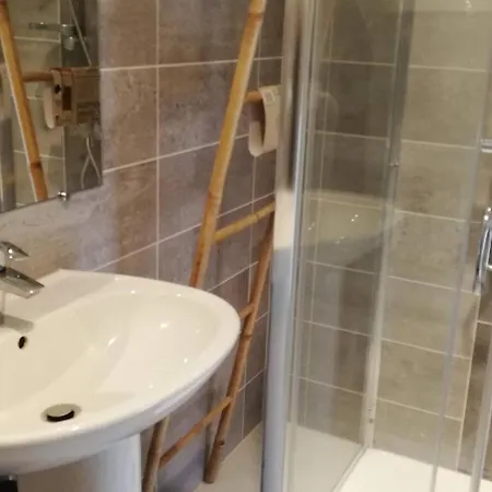 Agreable Duplex Centre 4/6 Places * Candé